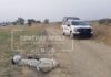 Hallan cuerpo encobijado en camino de terracería de Chicoloapan