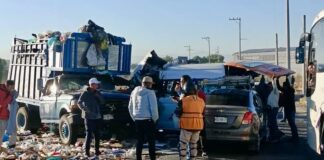 Cinco fallecidos y 10 lesionadas tras choque de camioneta recolectora de basura en Tecámac