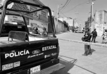 Hallan a dos personas encobijadas y decapitadas en Tultitlán