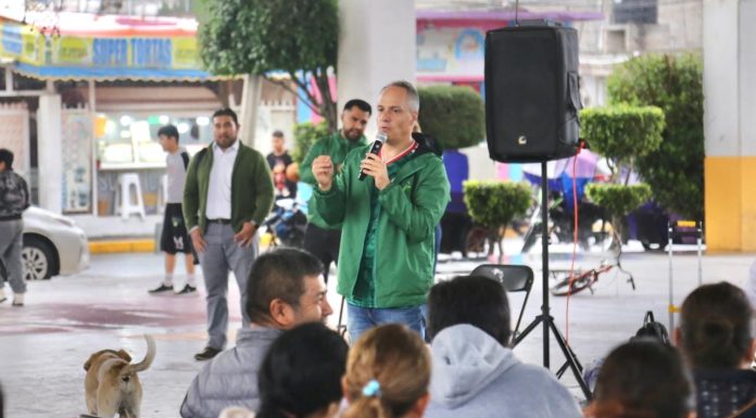 Jesús Martín Cuanalo rinde cuentas en Chiconcuac y atiende demandas ciudadanas